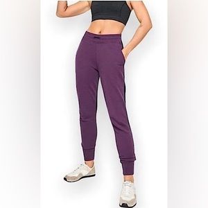 Outdoor Voices color block sweatpants